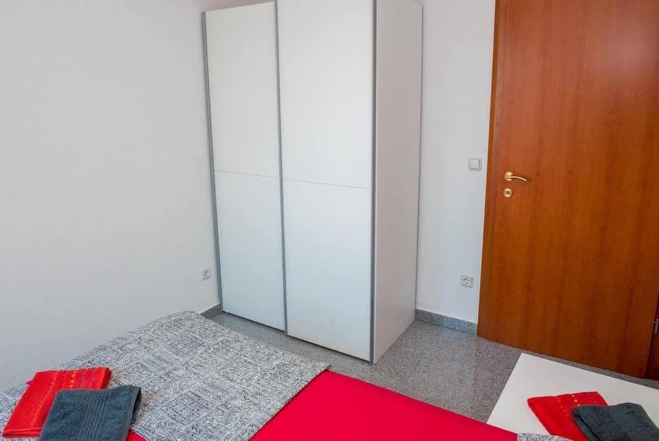 Apartment Vodice - Lovric Exterior foto