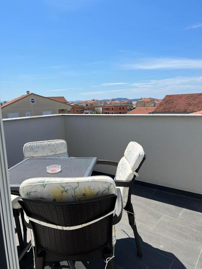 Apartment Vodice - Lovric Exterior foto